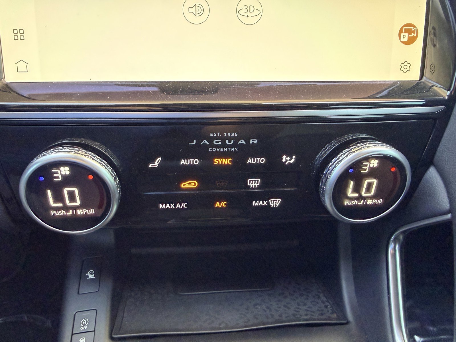 Used 2021 Gray Jaguar P250 SE image 12