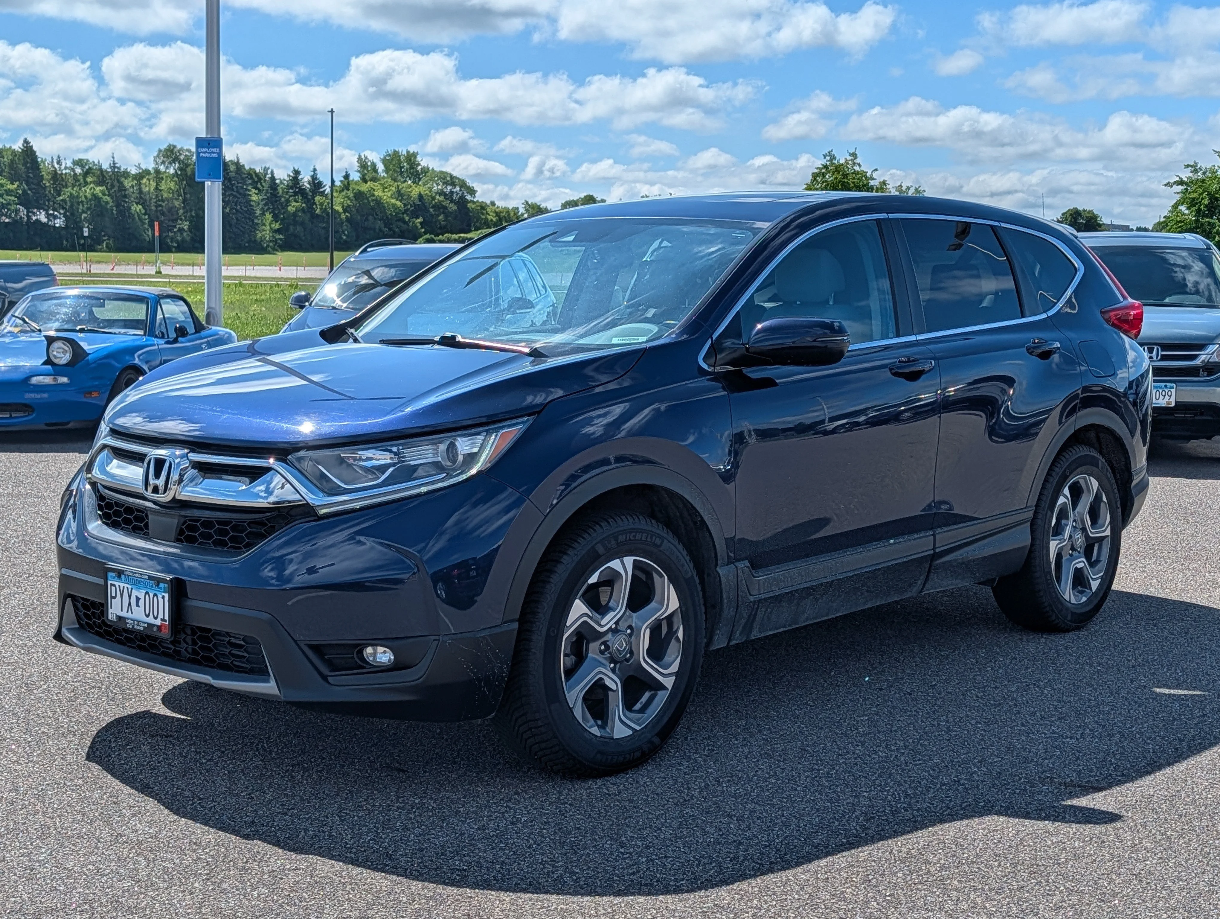 Used 2018 Honda CR-V EX-L with VIN 2HKRW2H81JH681883 for sale in Waite Park, Minnesota