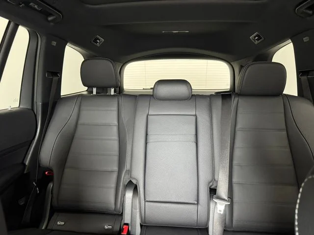 New 2026 Obsidian Black Metallic Mercedes-Benz GLS 580 image 7
