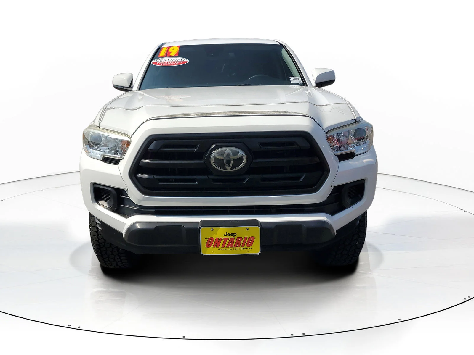 Certified Used 2019 White Toyota SR image 9