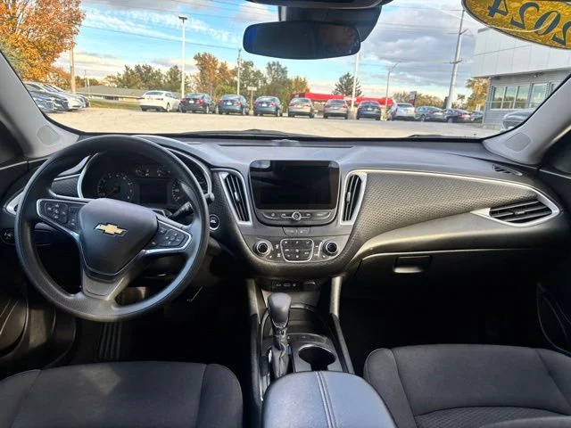 2024 Chevrolet Malibu 1LT - Photo 9