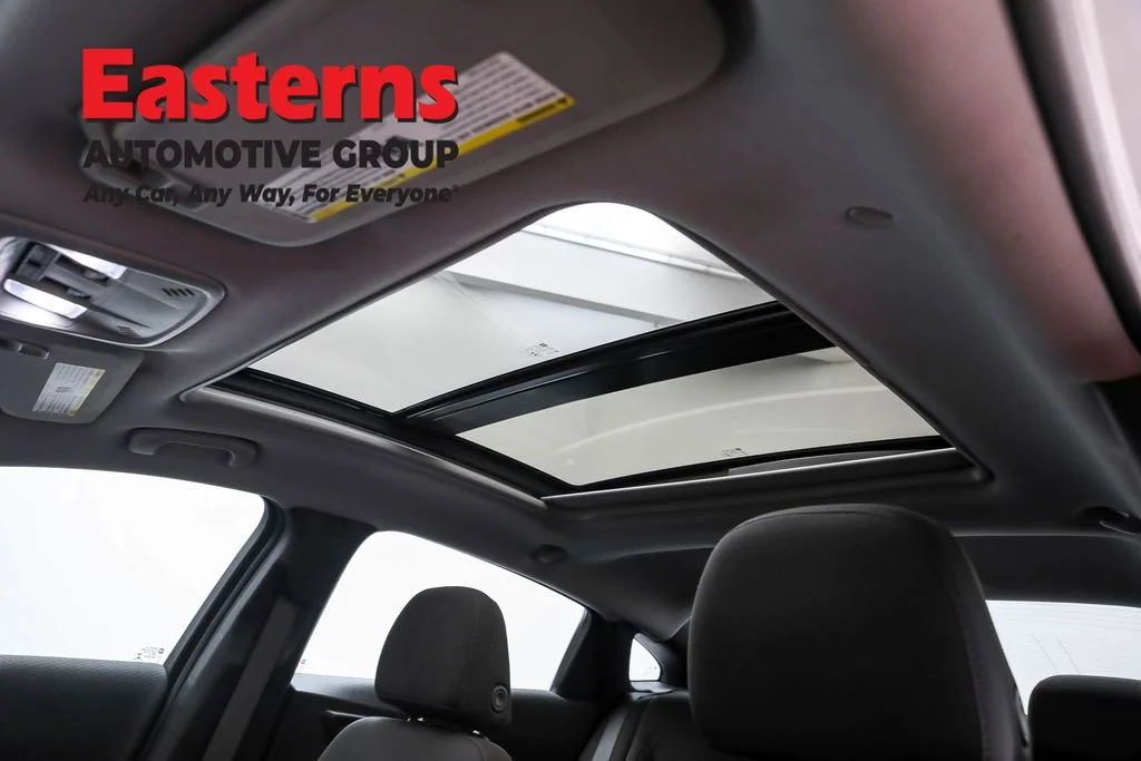 Used 2022 Gray Chevrolet LT image 33
