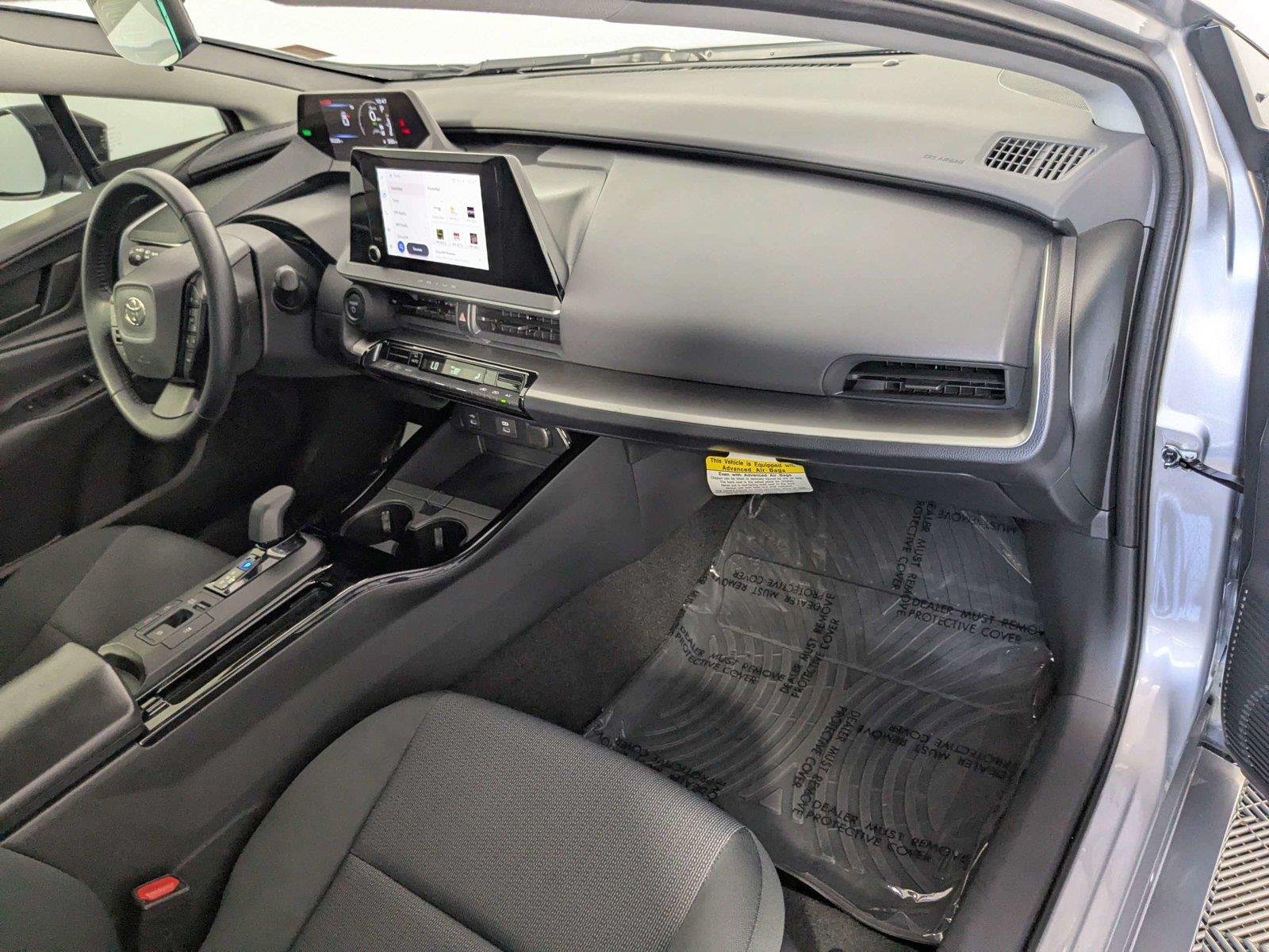 Used 2025 Cutting Edge Toyota LE image 31
