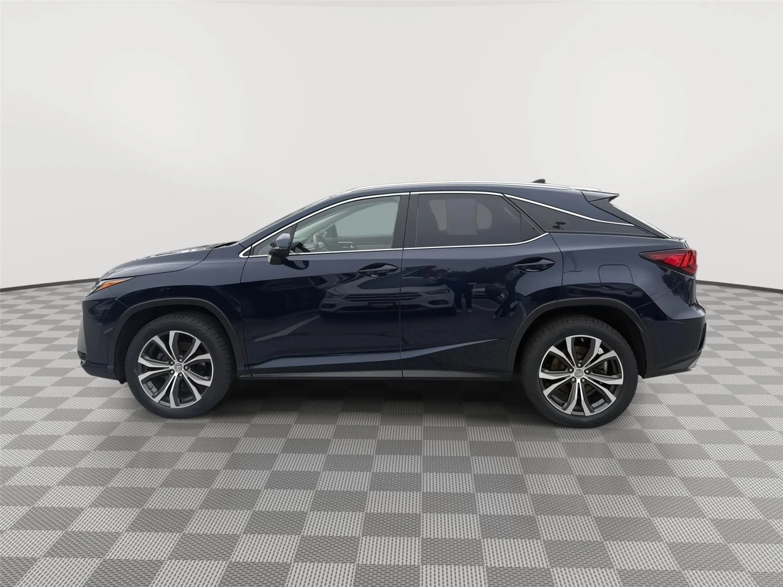 Used 2016  Lexus F Sport image 5