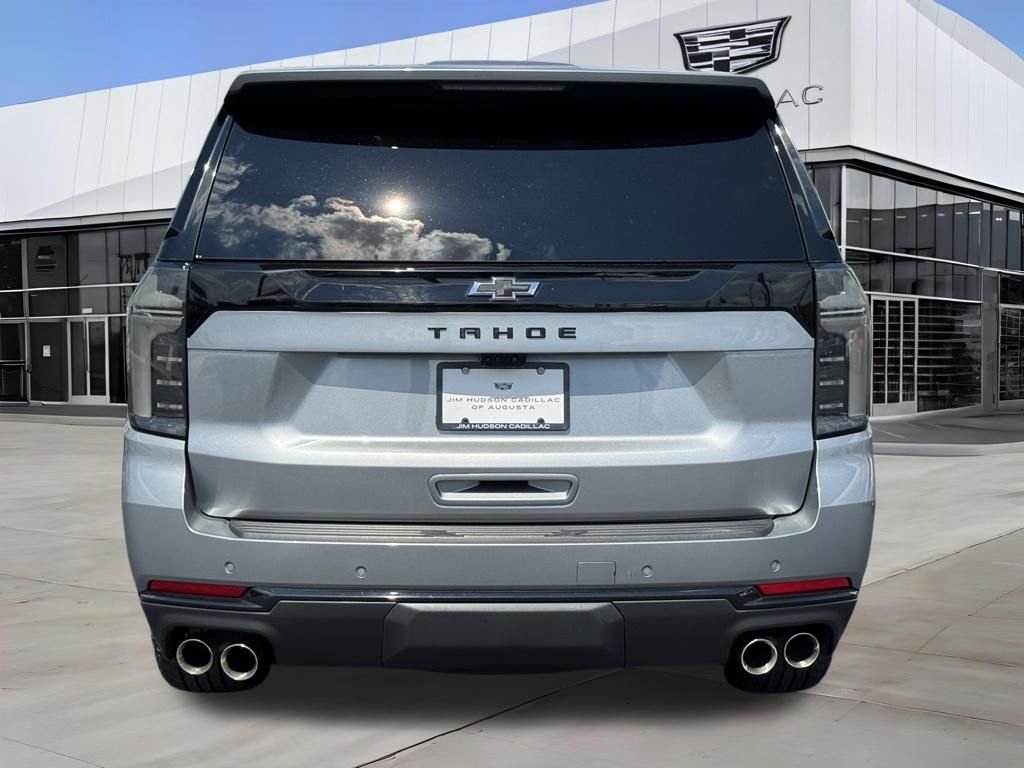 Used 2025 Gray Chevrolet Z71 image 6