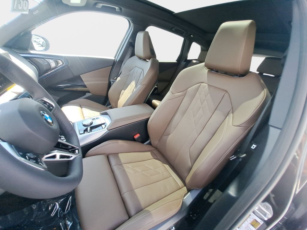 New 2026 Dark Graphite Metallic BMW 30 xDrive image 9