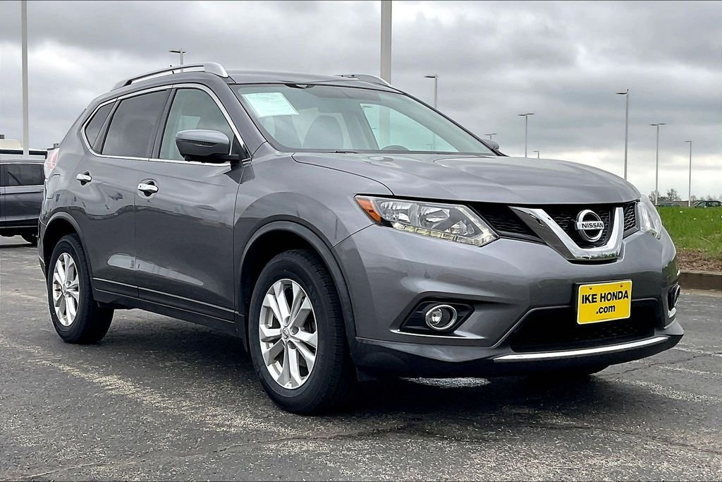 2016 Nissan Rogue SV