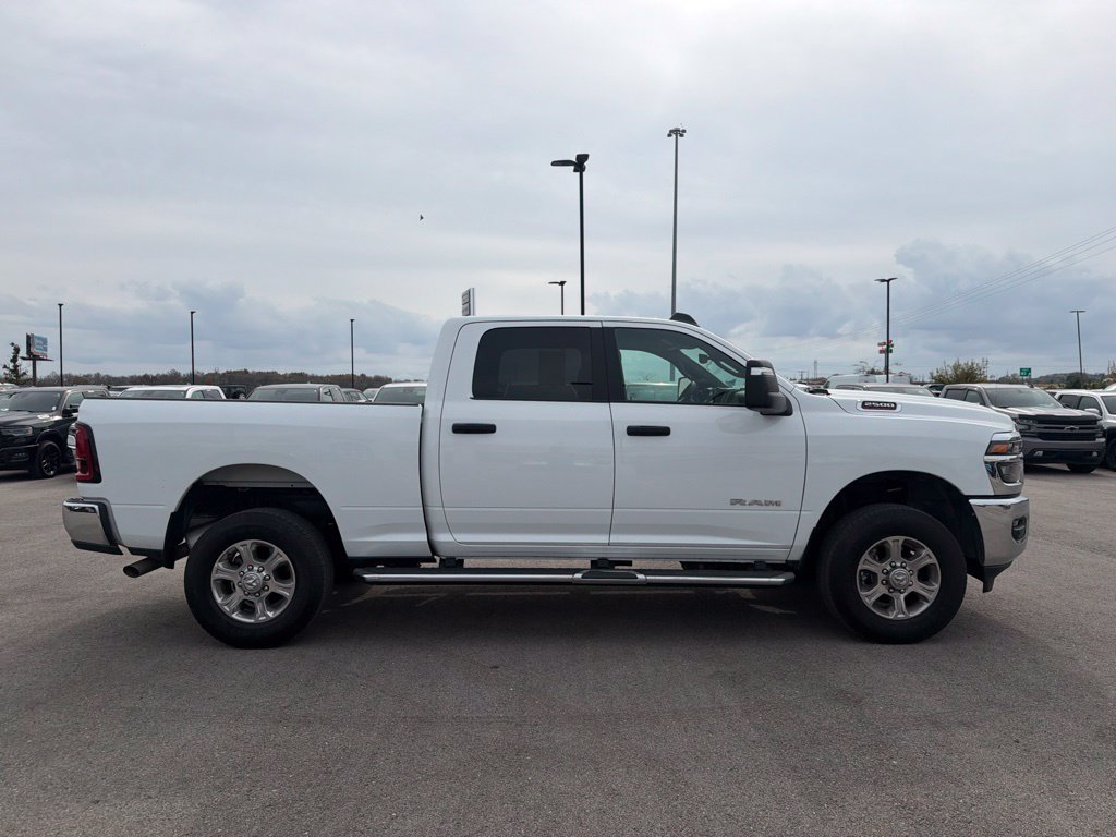 Used 2026 White Ram Big Horn image 7