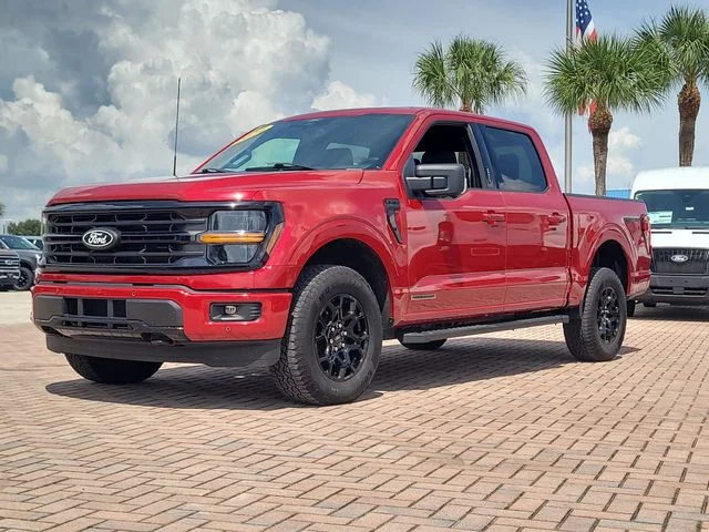 Used 2024 Red Ford XLT image 35