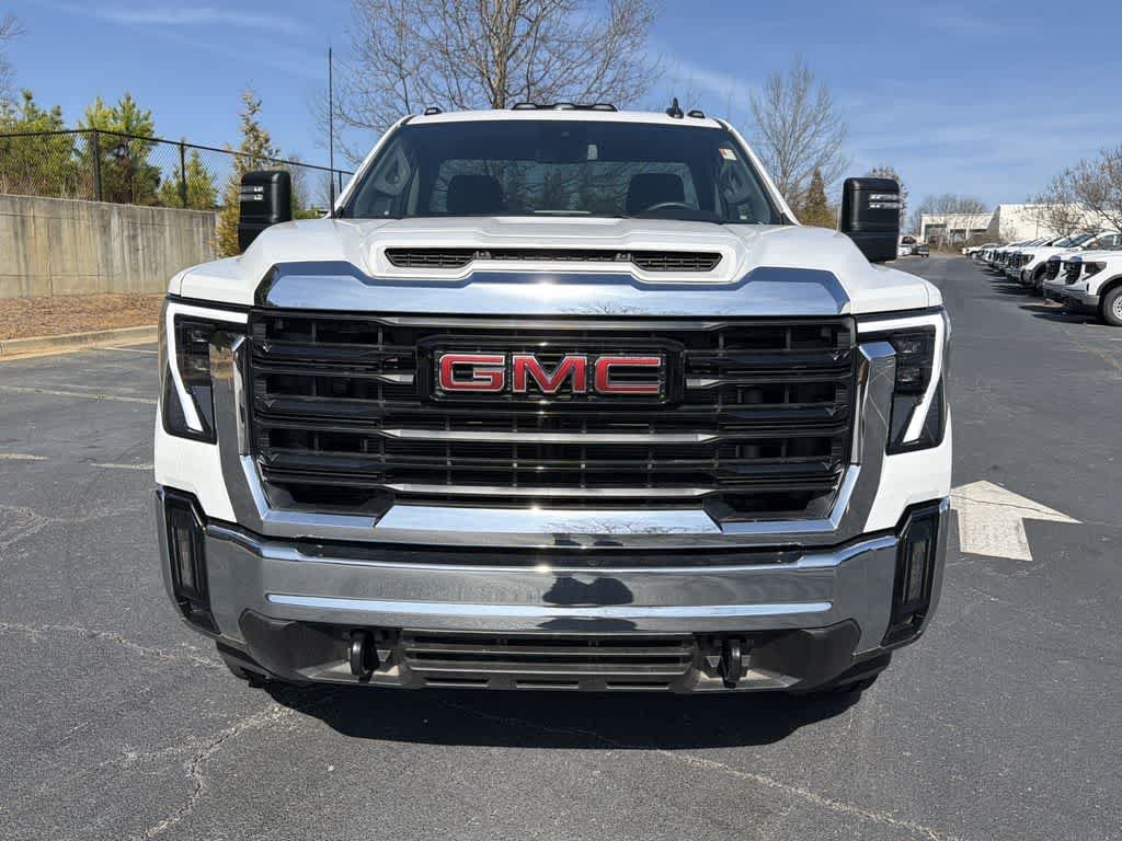 New 2025 Summit White GMC Pro image 2