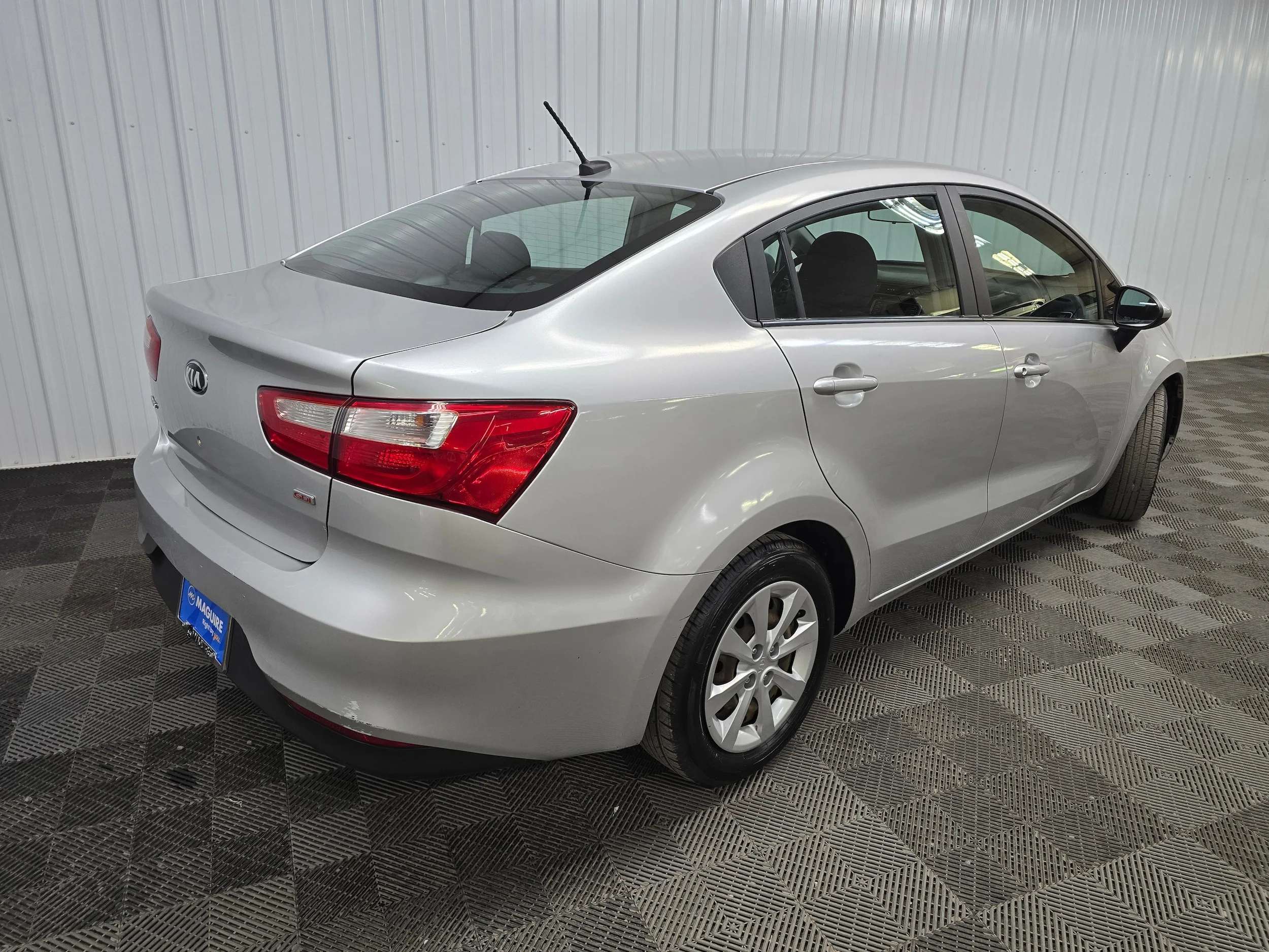 Used 2016 Bright Silver Kia LX FWD image 10