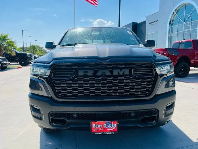 New 2026 Granite Crystal Metallic Clear-Coat Exterior Paint RAM Warlock image 2