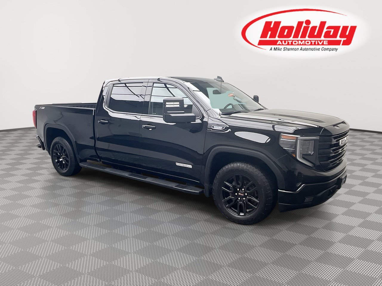 2024 GMC Sierra Elevation 4WD Crew Cab Short Box's photo