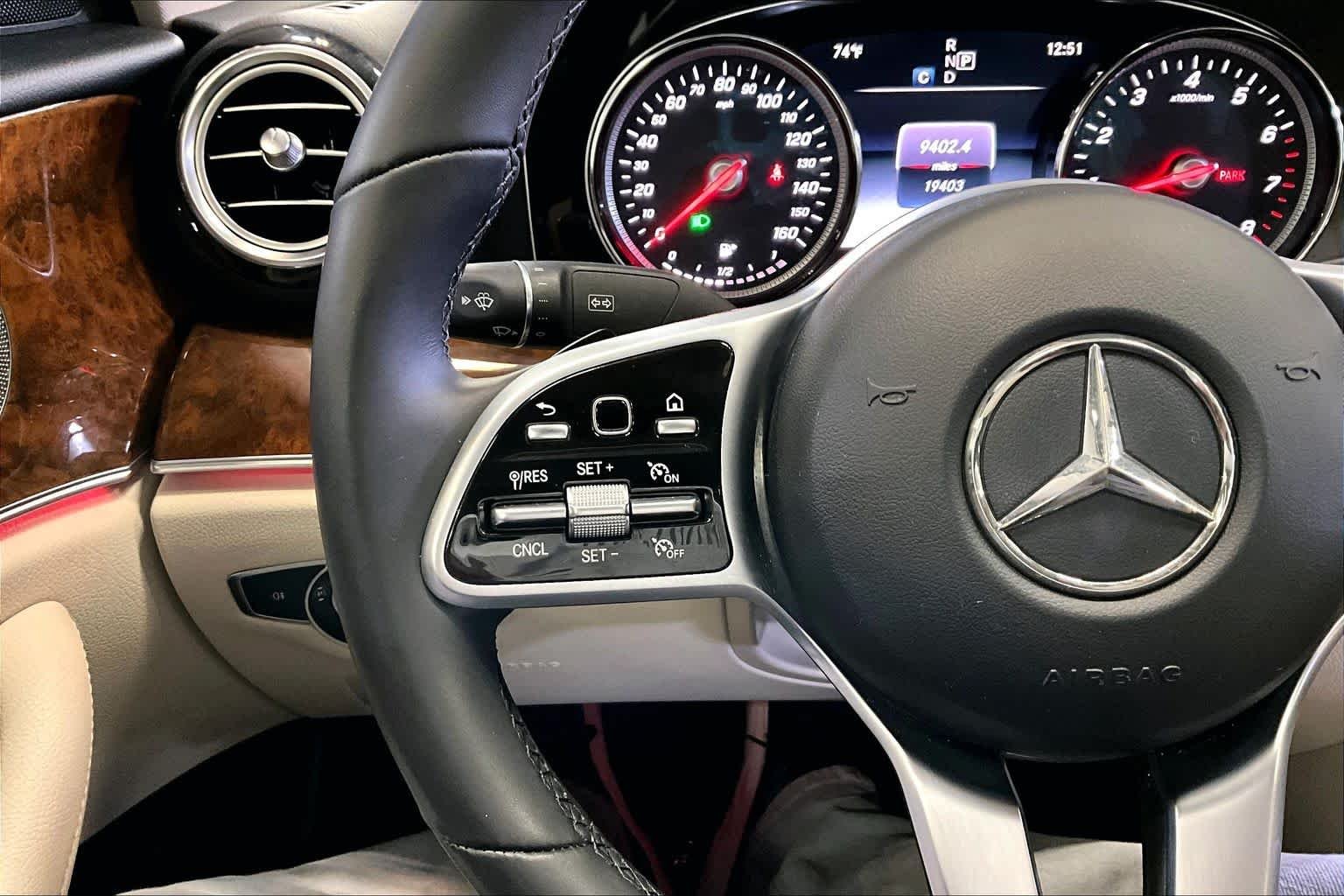 Used 2019 Polar White Mercedes-Benz E 300 image 23