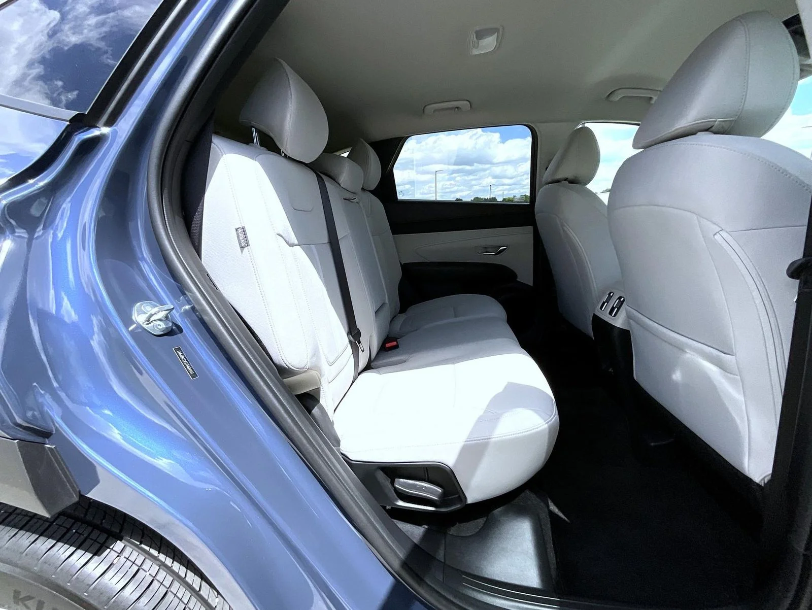 Certified Used 2026 Blue Hyundai SEL image 19