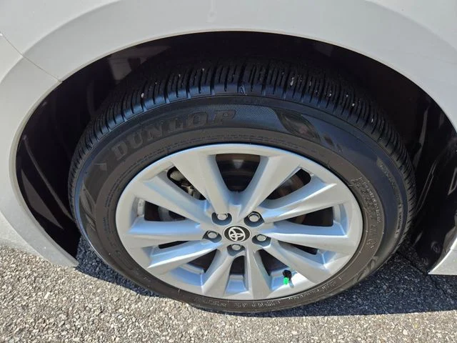Used 2025 White Toyota SE image 23