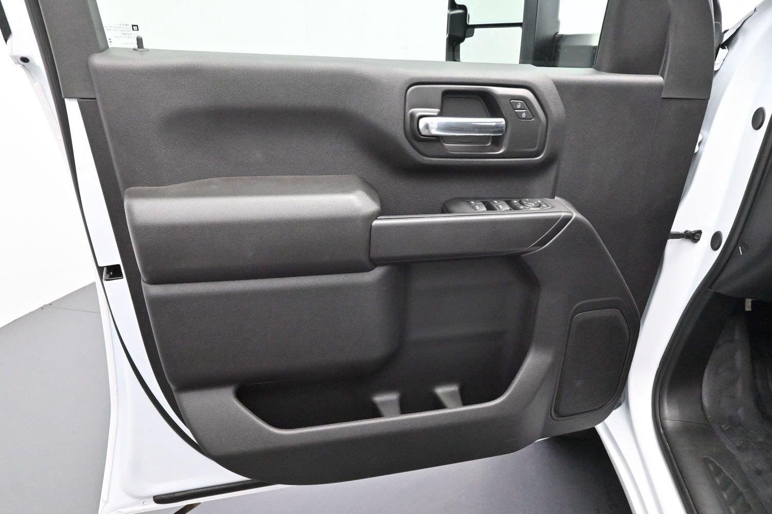 Used 2026 Summit White GMC Pro image 9