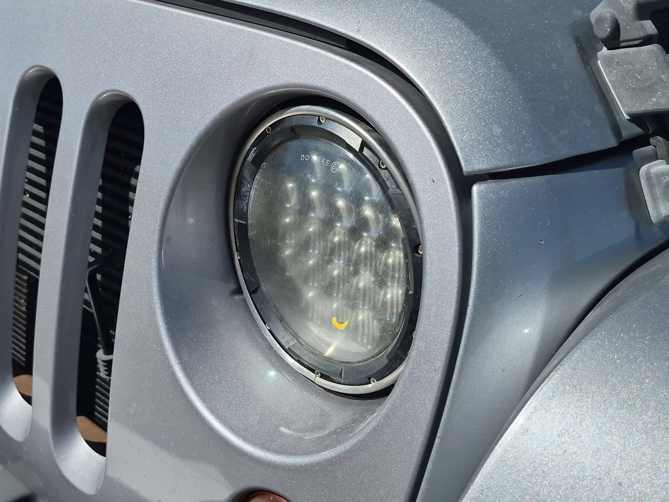 Used 2013 Billet Silver Metallic Jeep Sahara image 10