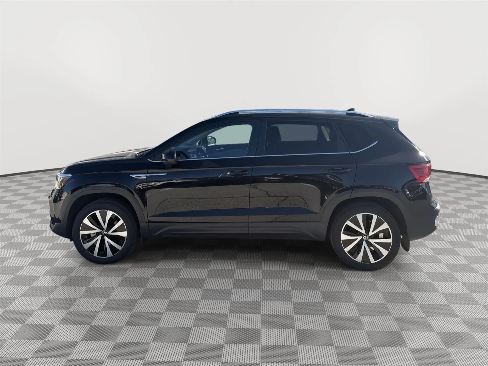 Used 2023 BLACK Volkswagen SE image 6