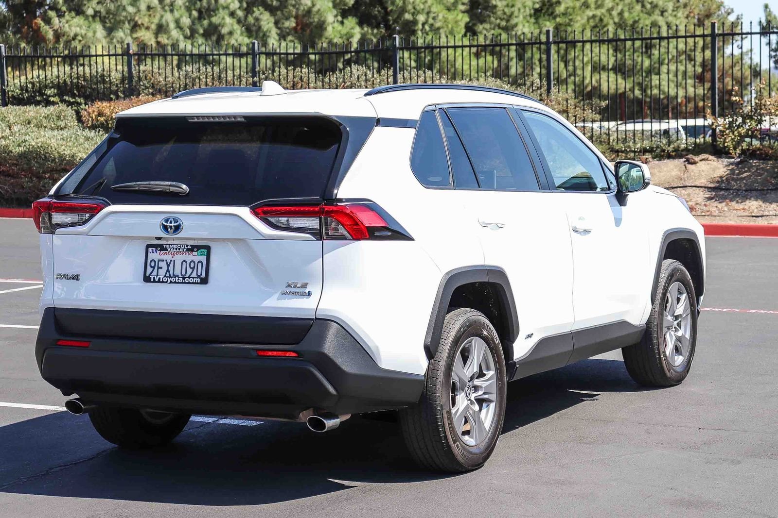 Certified Used 2023 Ice Toyota XLE image 7