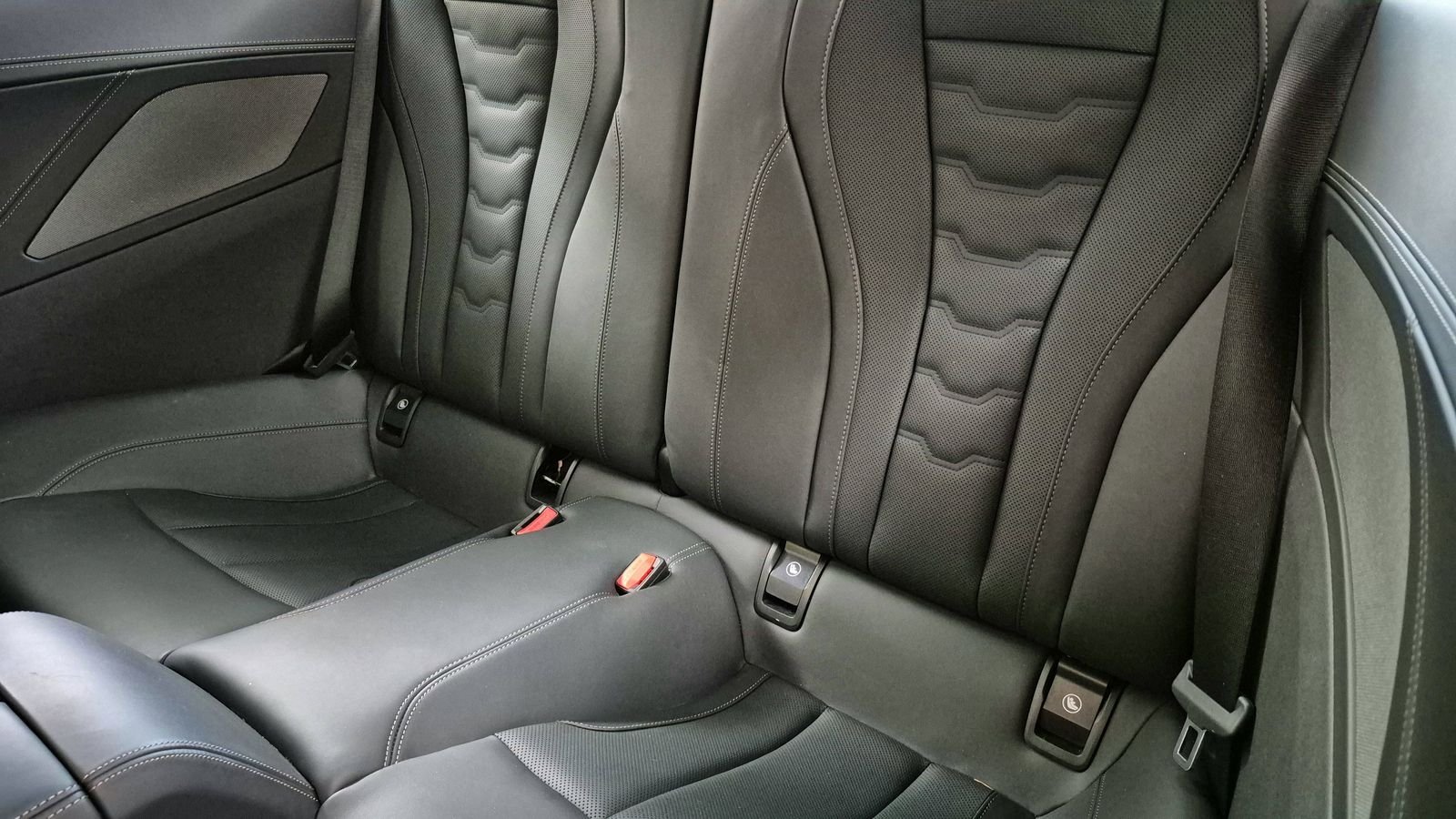 Used 2025 Black BMW 840i image 30