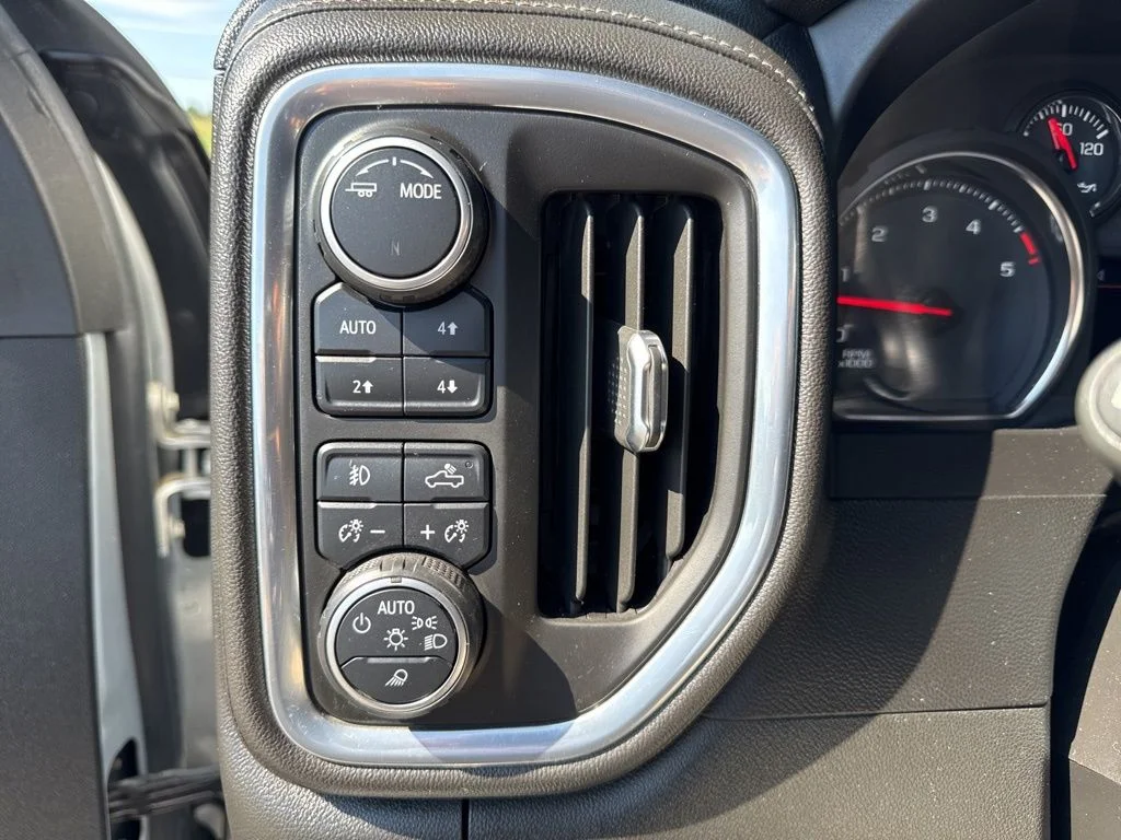Used 2022 Silver Chevrolet LTZ image 50