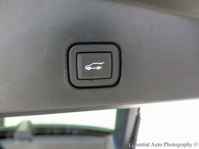 New 2025 Crystal White Tricoat Cadillac Sport 1 image 21