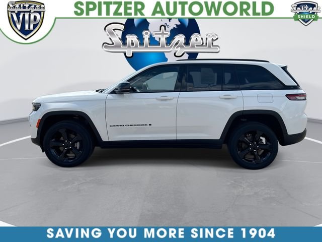 Used 2024 White Jeep Altitude X image 6