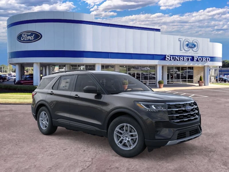 New 2026 Agate Black Metallic Ford Active™ image 7