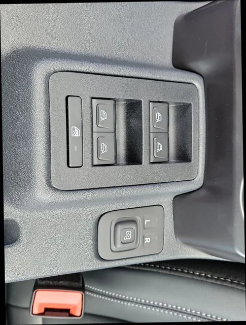 New 2026 Avalanche Gray Ford Outer Banks® image 28