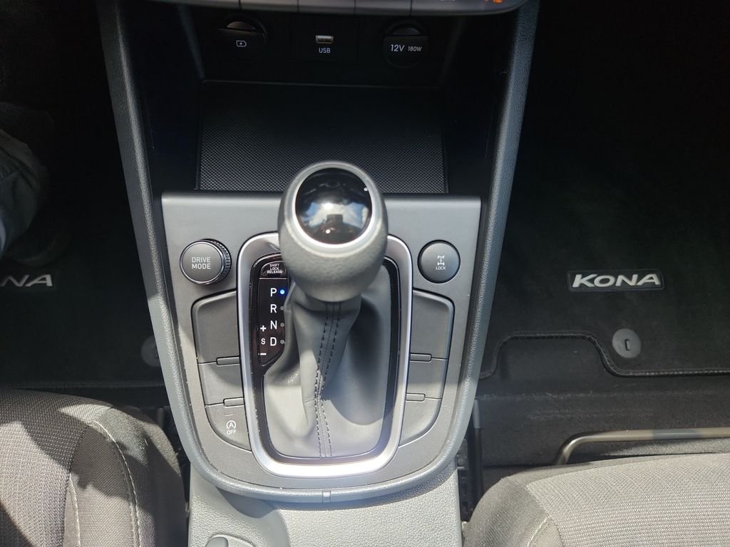 Used 2023 Gray Hyundai SEL image 15
