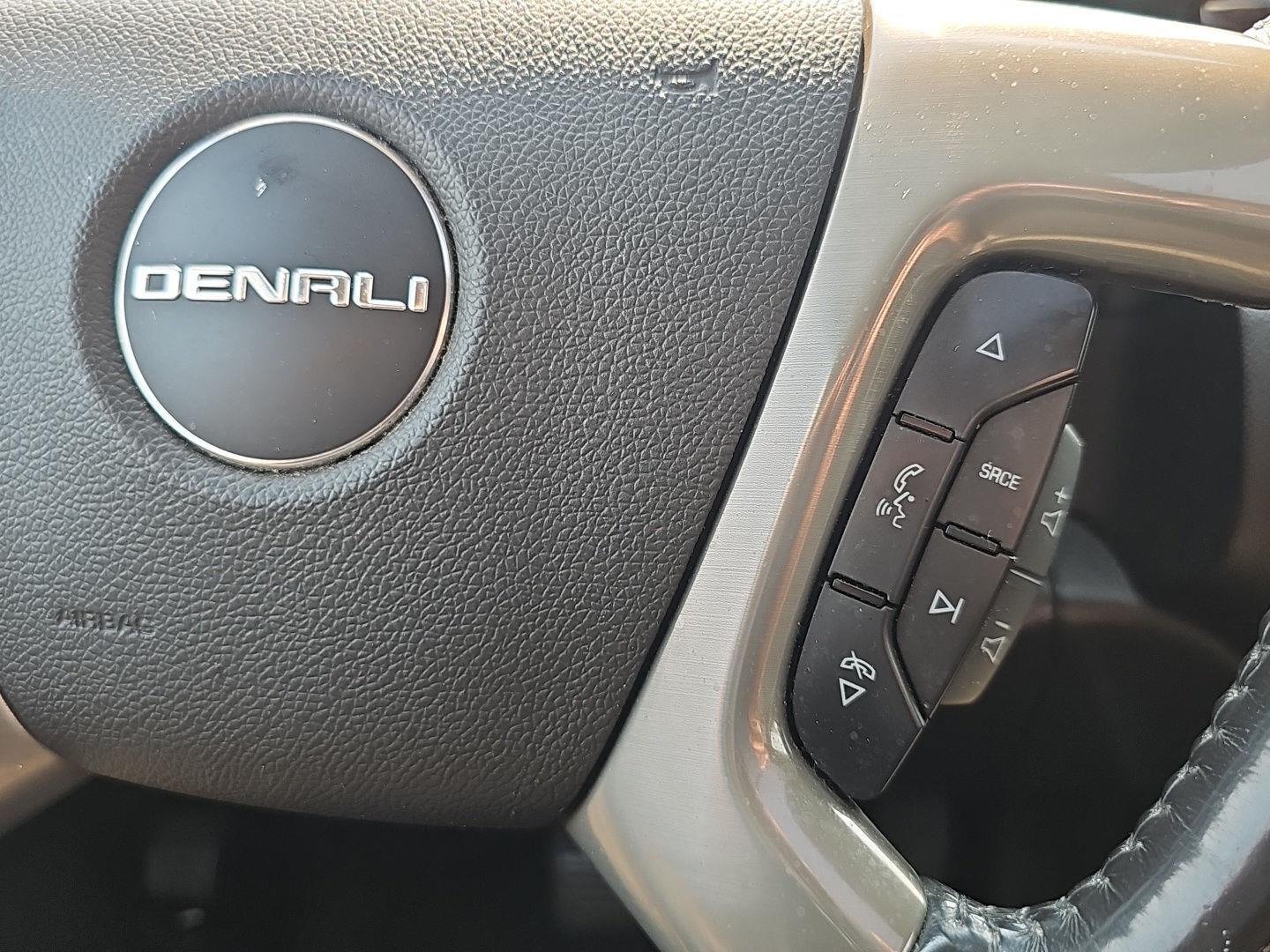 Used 2014 Onyx Black GMC Denali image 15