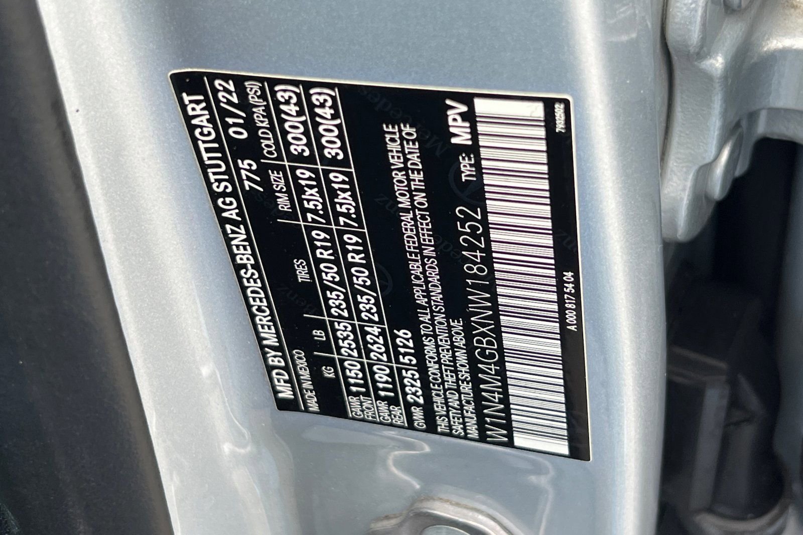 Used 2022 Iridium Silver Metallic Mercedes-Benz 250 image 33