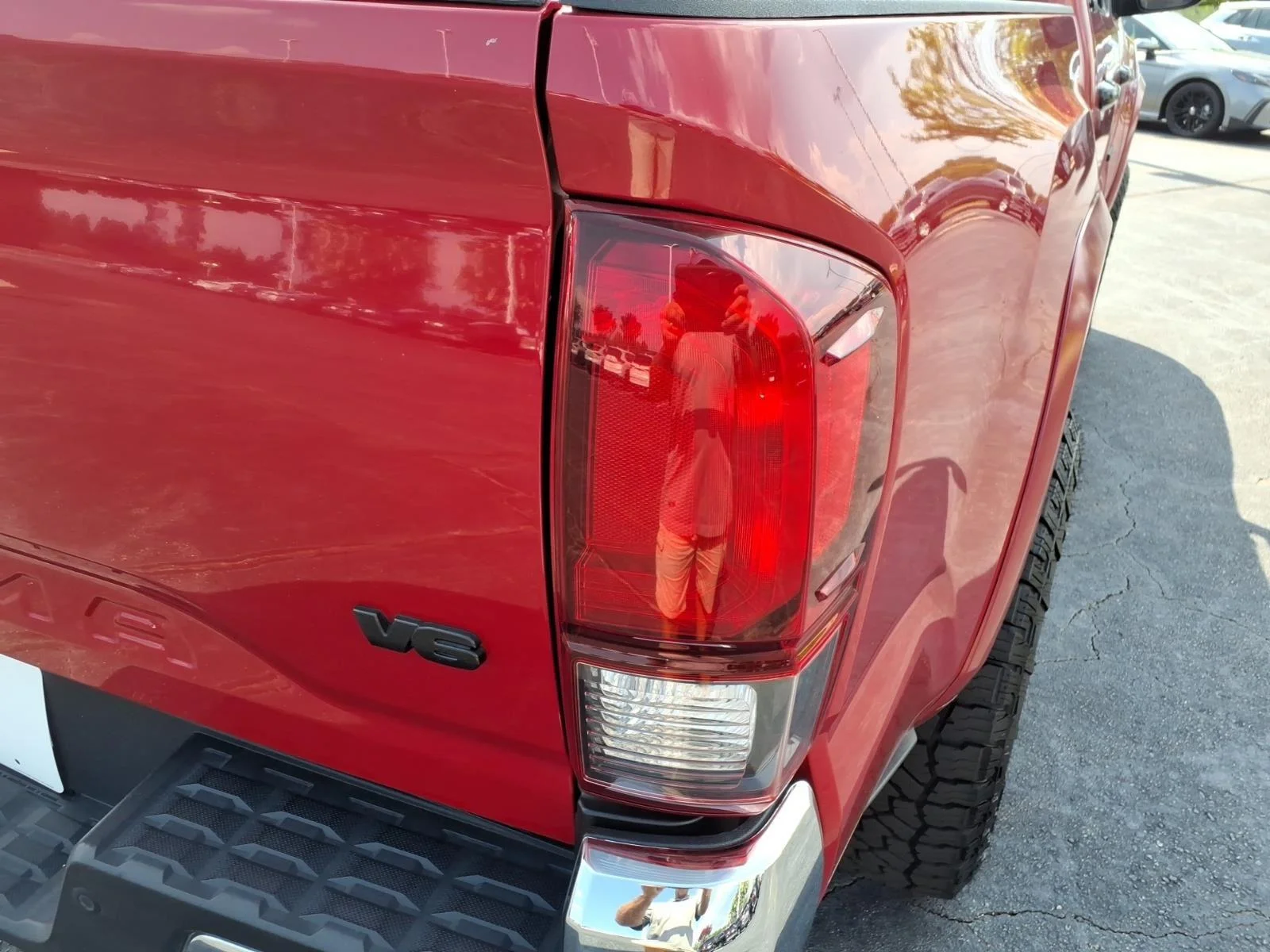 Used 2023 Barcelona Red Metallic Toyota SR5 image 20