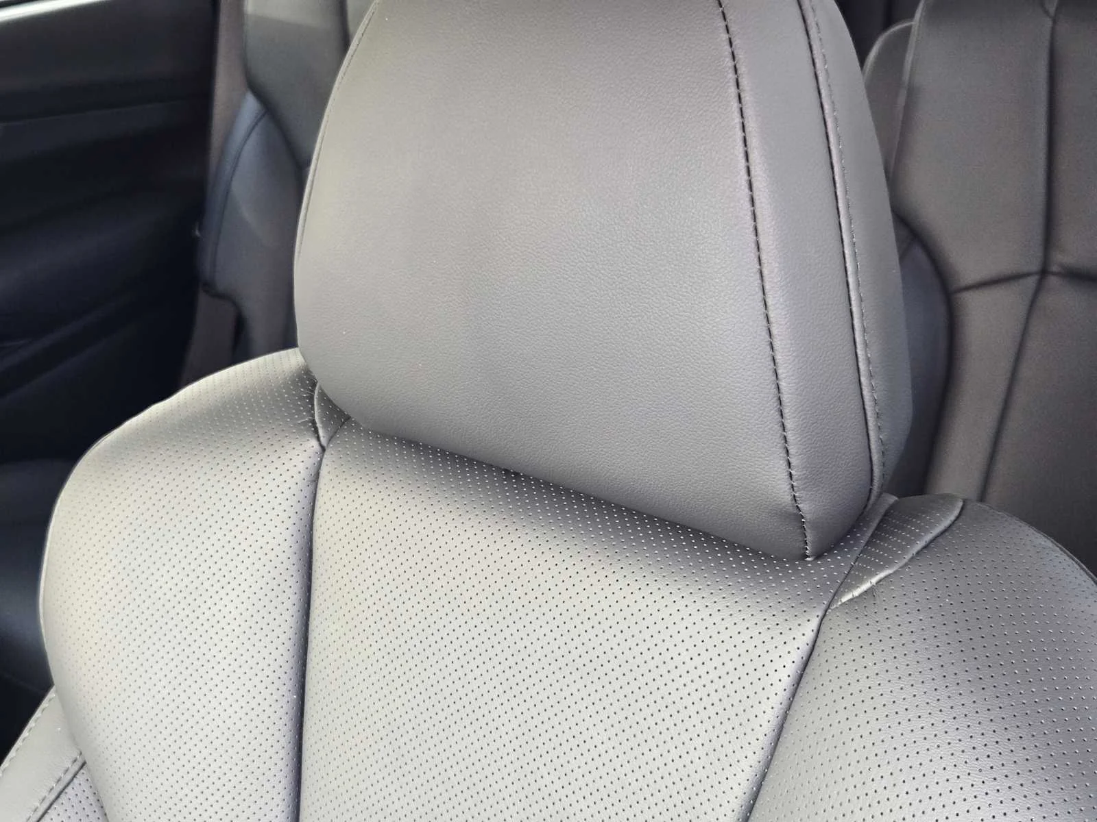 2026 Subaru Ascent Onyx Edition-Touring - Photo 10