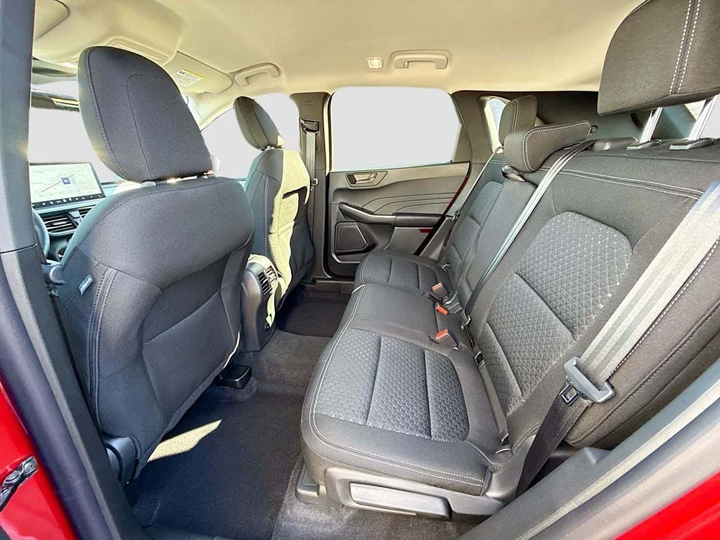 New 2026 Rapid Red Metallic Tinted Clearcoat Ford Active® image 24