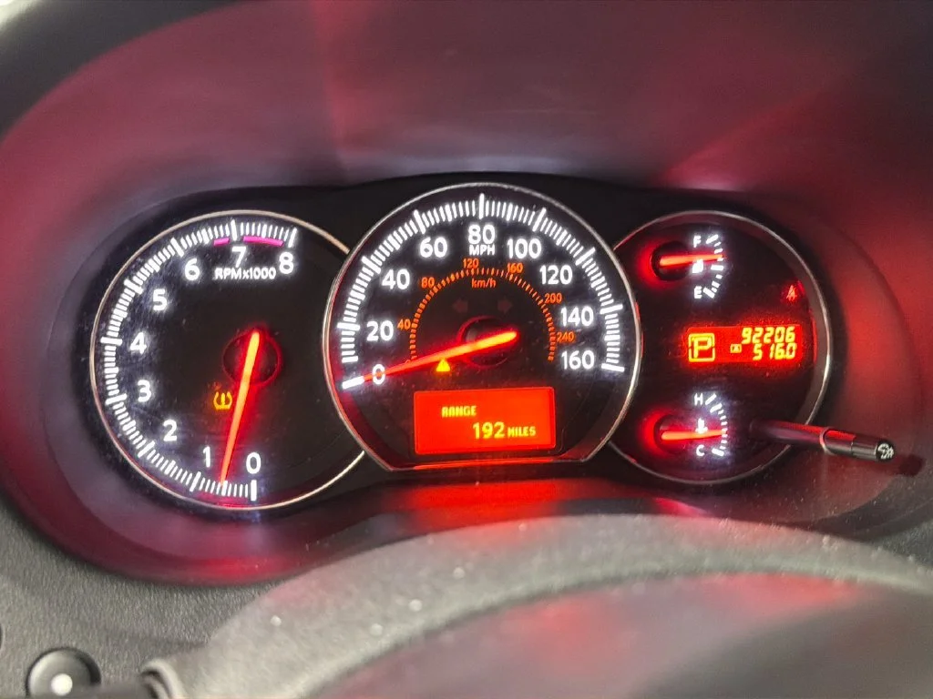 Used 2010  Nissan 3.5 SV w/Premium Pkg image 22