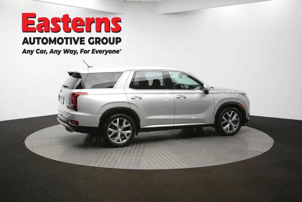 Used 2022 Silver Hyundai SEL image 42