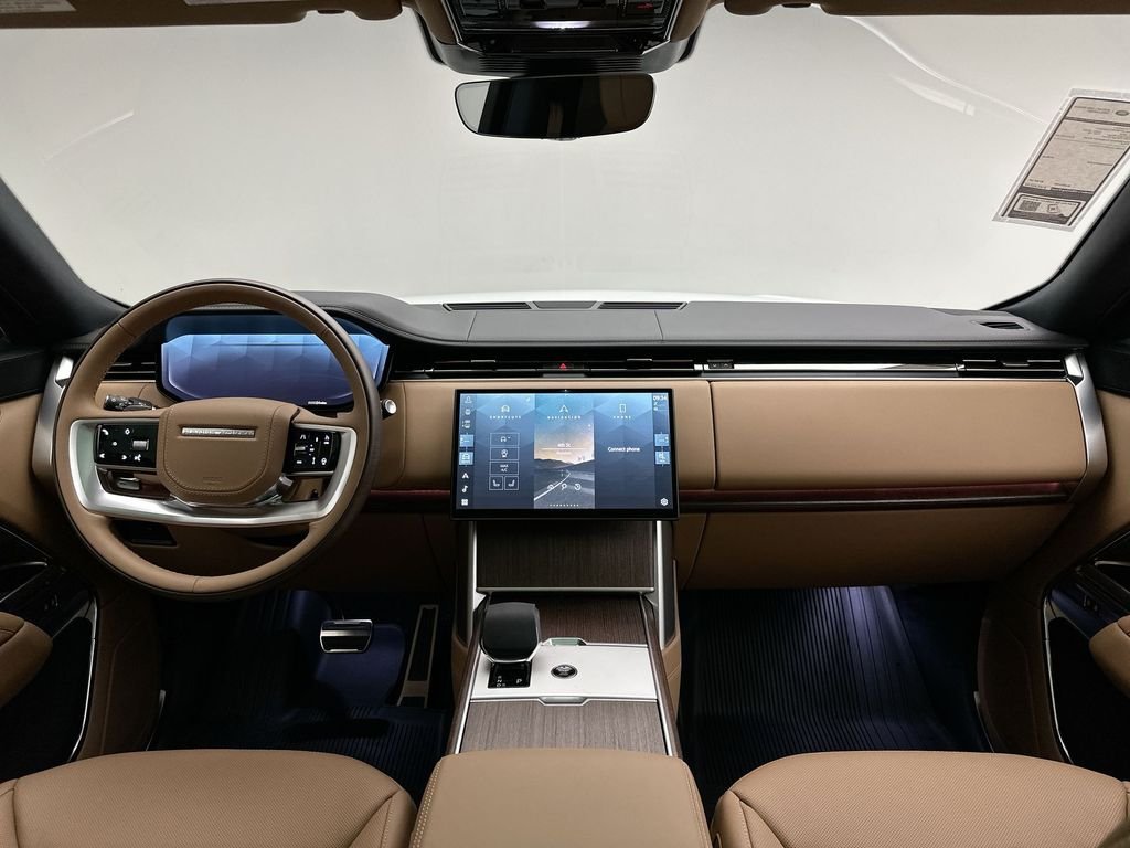 New 2026 Fuji White Land Rover SE image 8