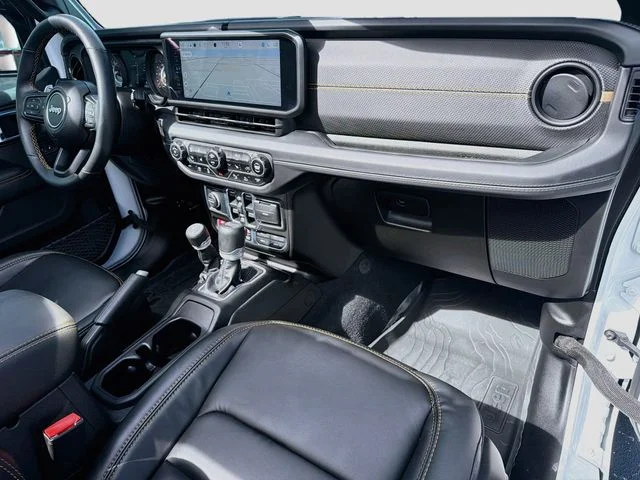 Used 2025 White Jeep Rubicon 392 image 32