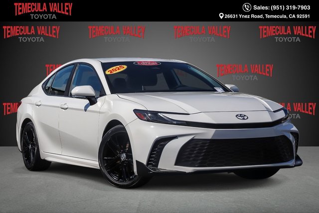 2025 Toyota Camry SE
