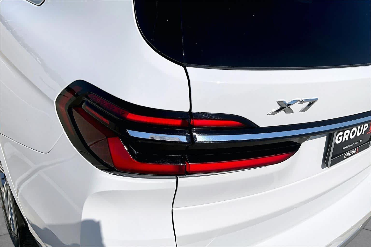 Used 2026 Alpine White BMW xDrive40i image 27