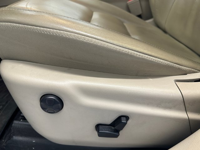 Used 2020 White Jeep Limited image 23