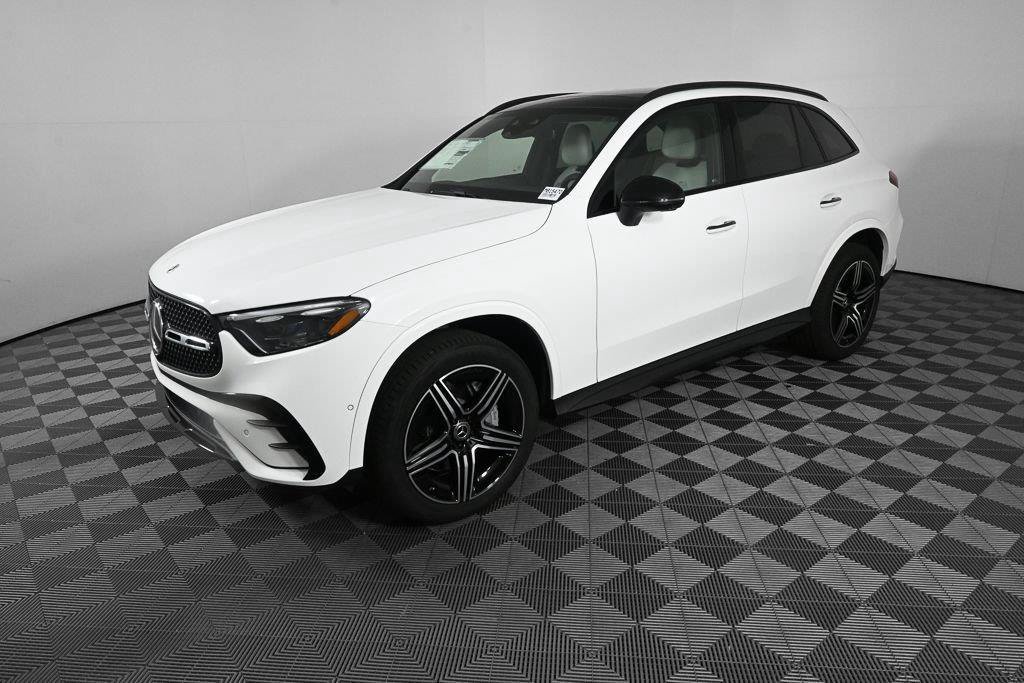 New 2027 Polar White Mercedes-Benz GLC 300 image 38