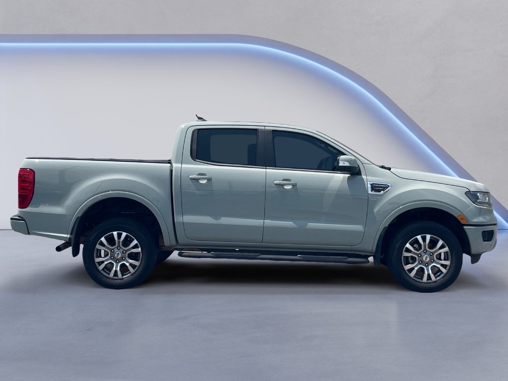 Used 2023 Cactus Gray Ford LARIAT image 17