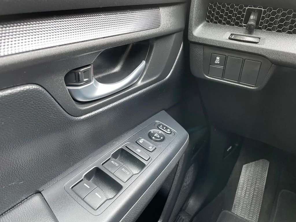 2024 Honda CR-V EX - Photo 14