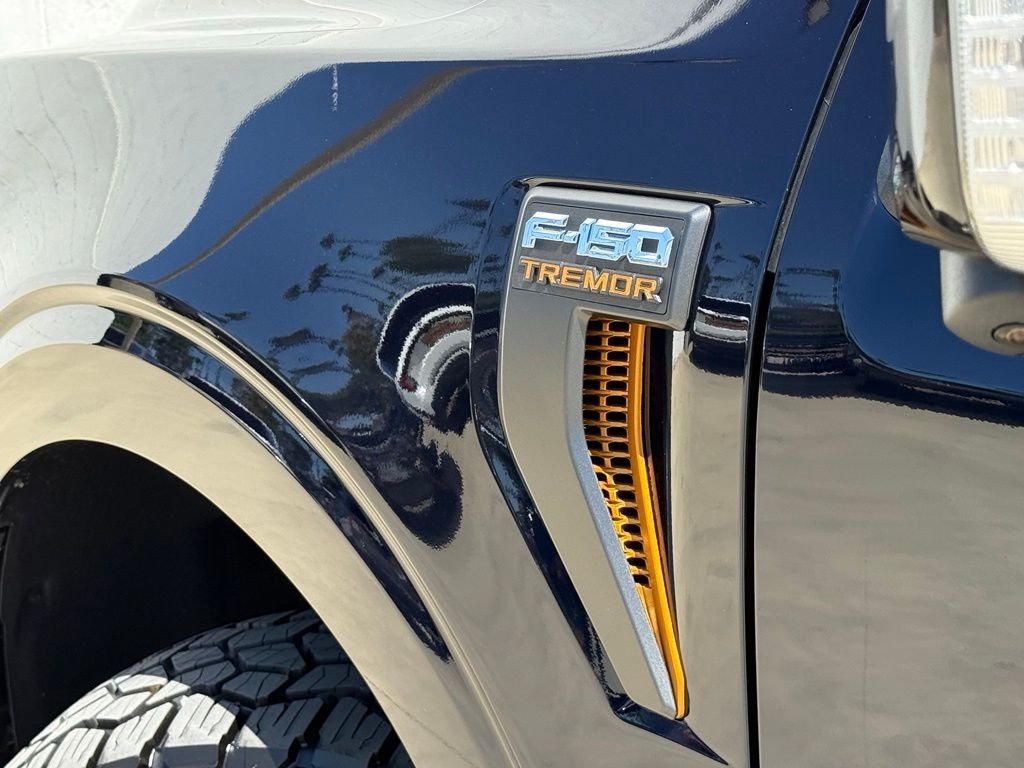 New 2026 Antimatter Blue Metallic Ford Tremor® image 20