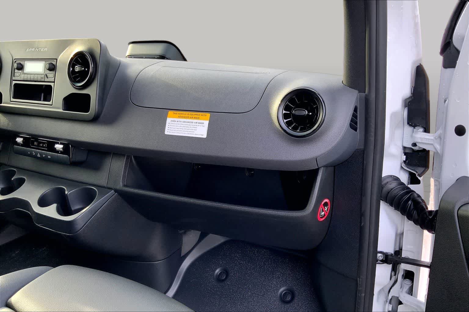 New 2026 Arctic White Mercedes-Benz  image 10