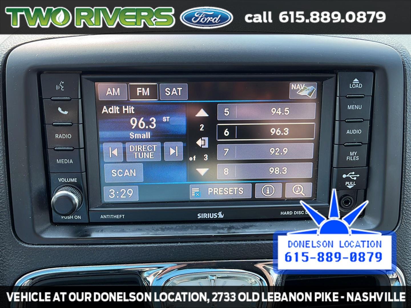 Used 2013 Crystal Blue Pearlcoat Chrysler Touring image 21