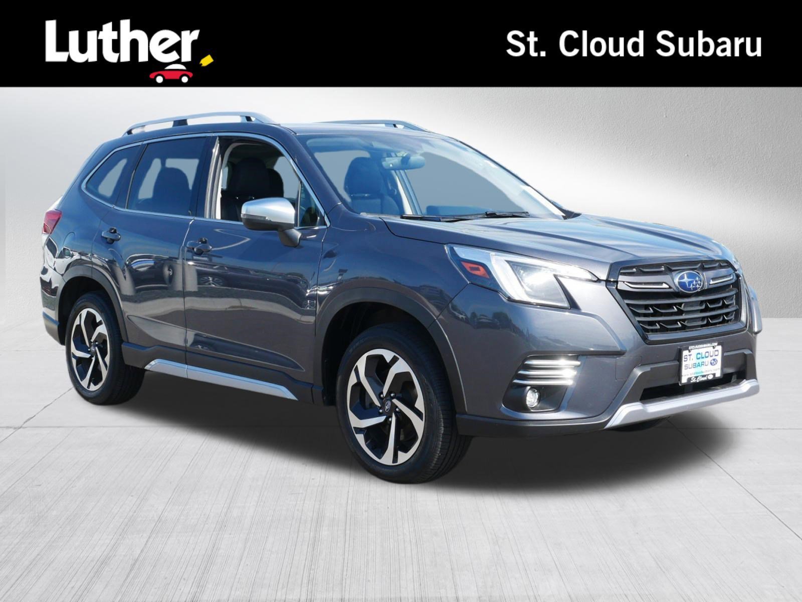 2023 Subaru Forester Touring's photo